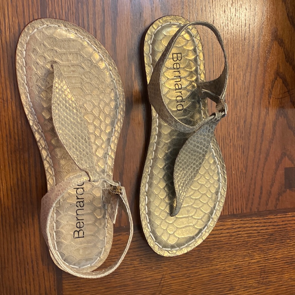 Bernardo Sandals